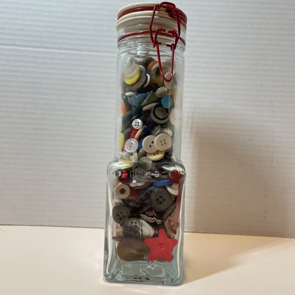 Vintage Glass Jar With Red Clamp Lid & Mixed Buttons - Picture 3 of 7